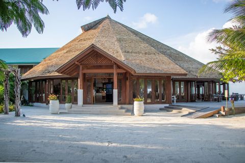 Hideaway Beach Resort and Spa