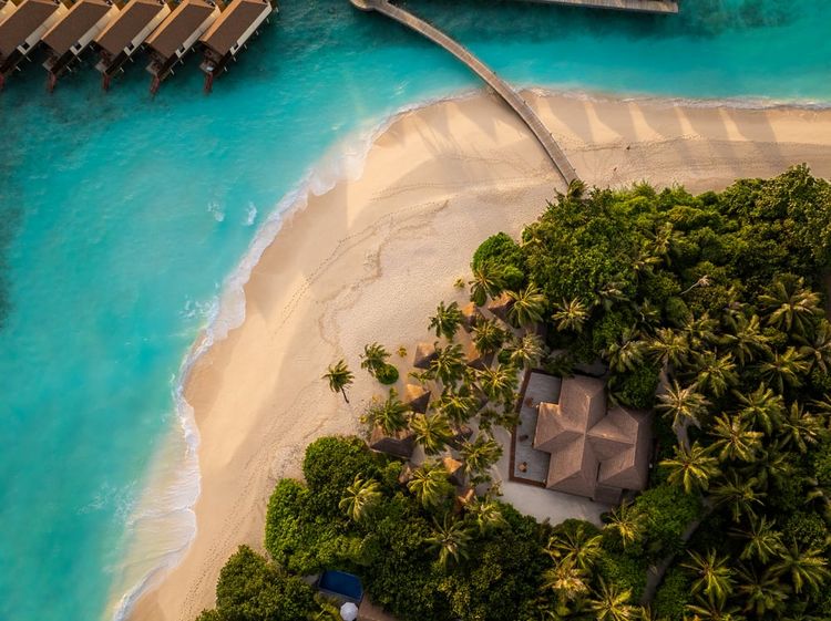 Reethi Faru Resort