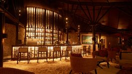 Akiri Bar