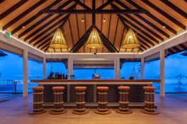 Veli Bar and Lounge