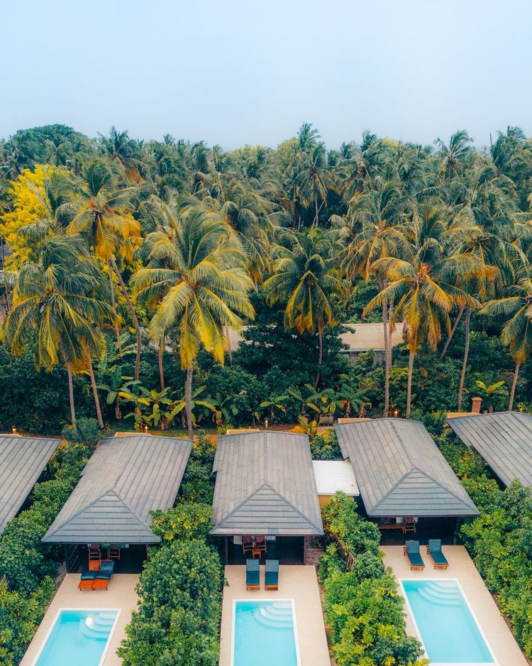 Royal Island Resort & Spa