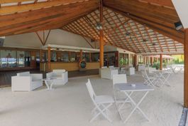 Iru Beach Bar