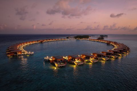 Veligandu Island Resort & Spa