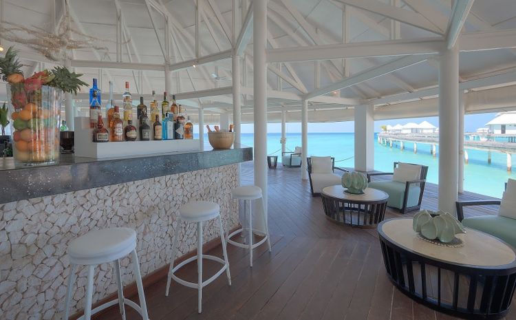 Diamonds Thudufushi