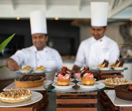 KAKUNI SEA FOOD DINING EXPERIENCE