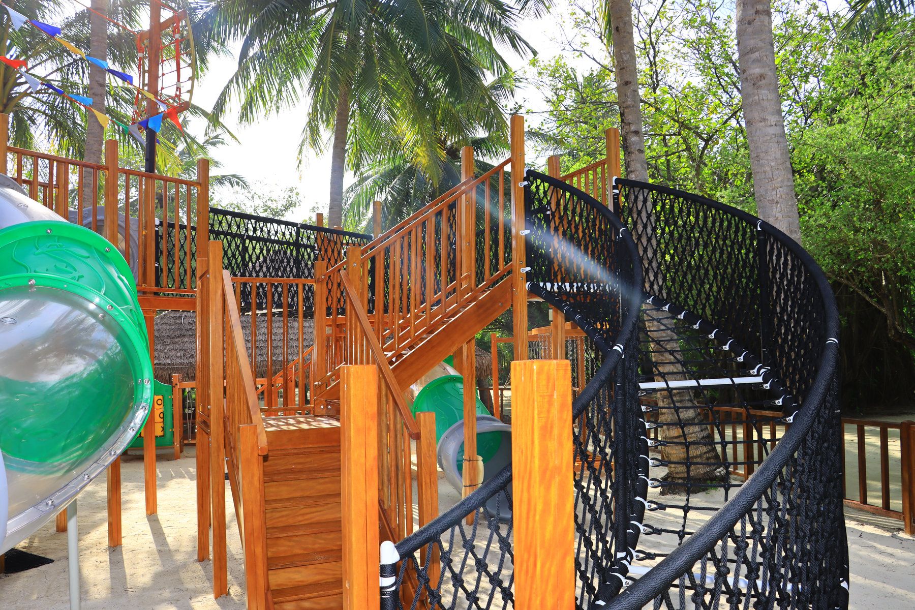 Lil’ Pirates Bay Playground