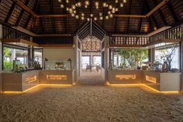 Dhonveli Buffet Restaurant