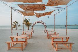Summer Restaurant & Bar