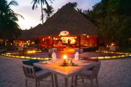 Far East Restuarant