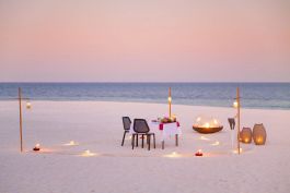 PRIVATE DINING