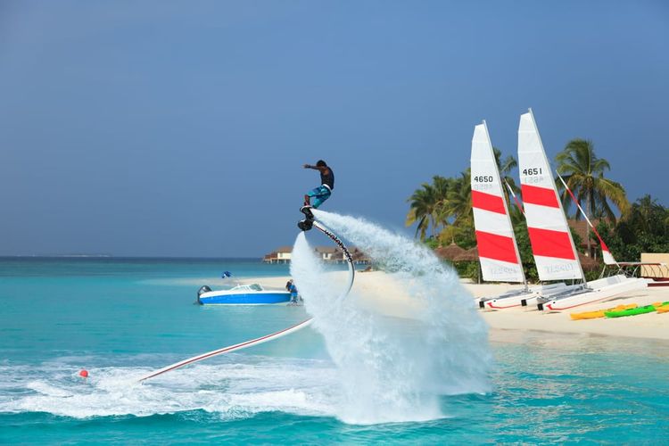 Reethi Faru Resort