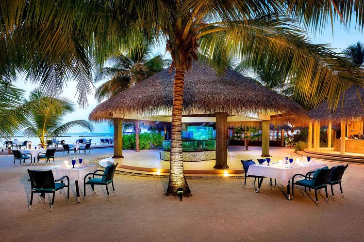 Sheraton Full Moon