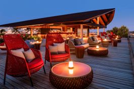 SUNSET BAR