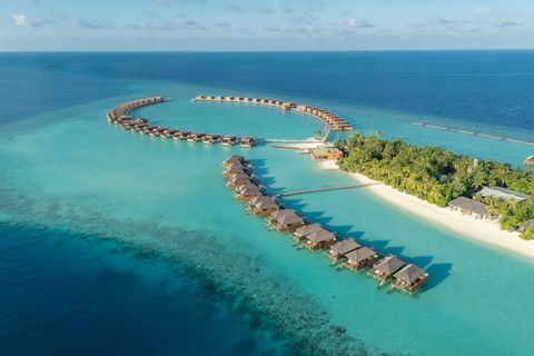 Veligandu Island Resort & Spa
