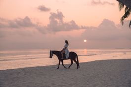 Loabi Fushi - Private Sandbank escape