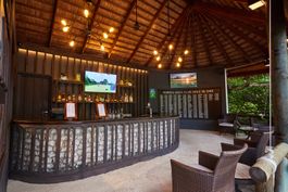 Golf Bar