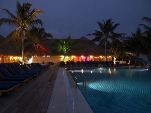 Vilamendhoo Island Resort and Spa