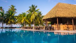 Pool Bar