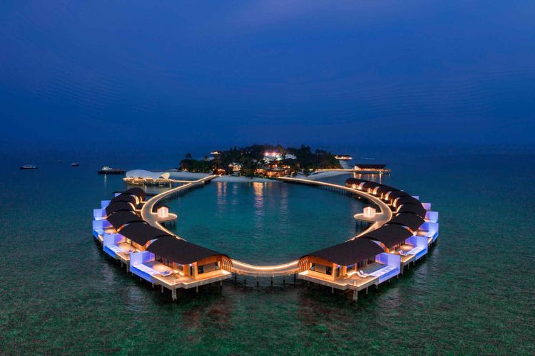 Westin Maldives Miriandhoo Resort