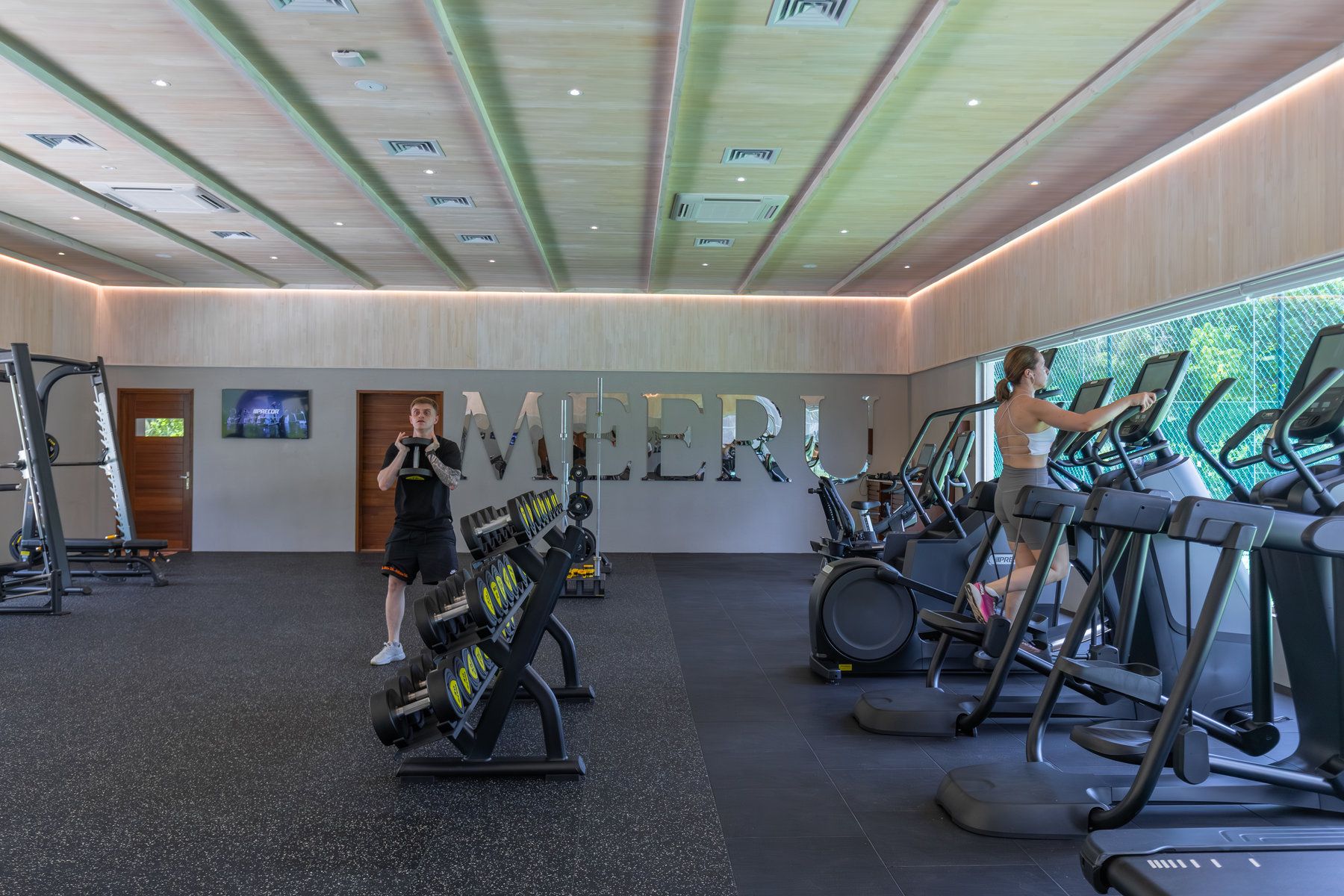 Sports & Fitness