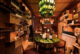 Jahaz Restaurant and Bar