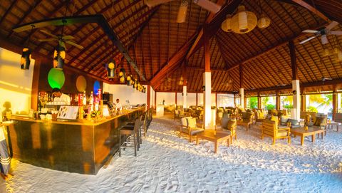 Vilamendhoo Island Resort and Spa