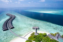 Hurawalhi Island Resort