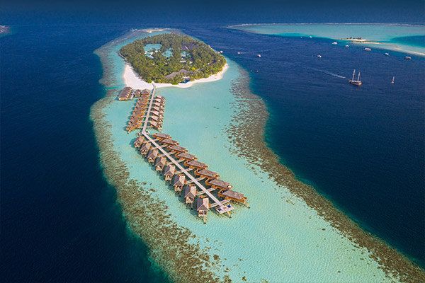 Vilamendhoo Island Resort and Spa