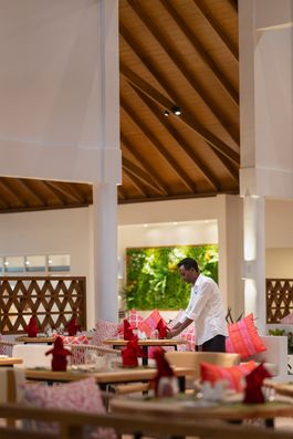 GALLERY RESTAURANT
