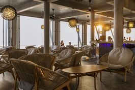 Laguna Bar