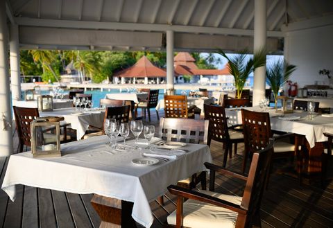 Diamonds Thudufushi