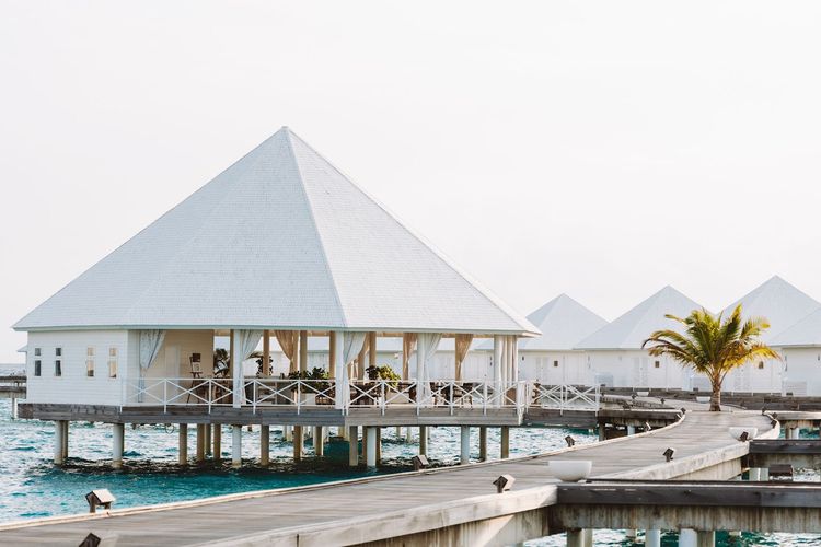 Diamonds Thudufushi