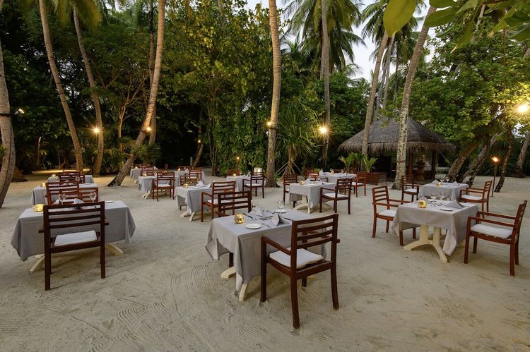 Diamonds Thudufushi