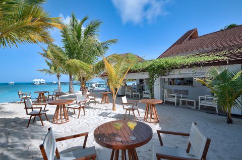 Diamonds Thudufushi