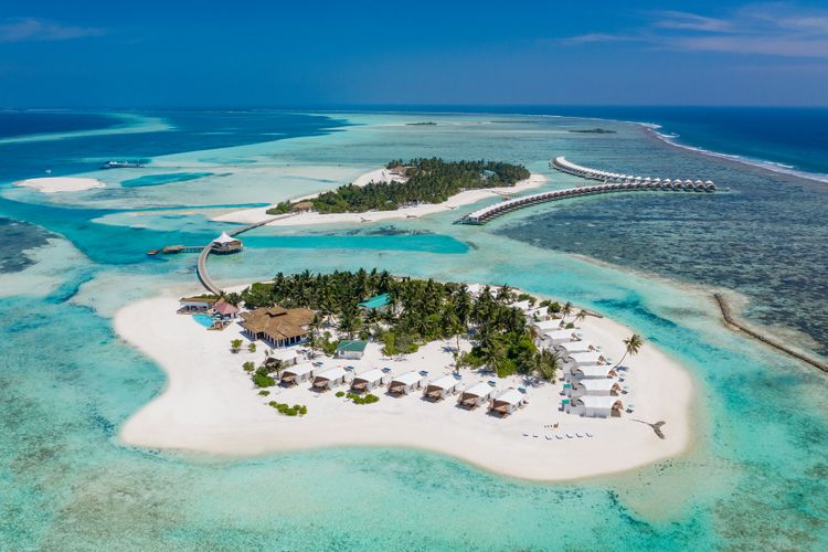 Cinnamon Hakuraa Huraa Maldives