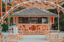 Summer Restaurant & Bar
