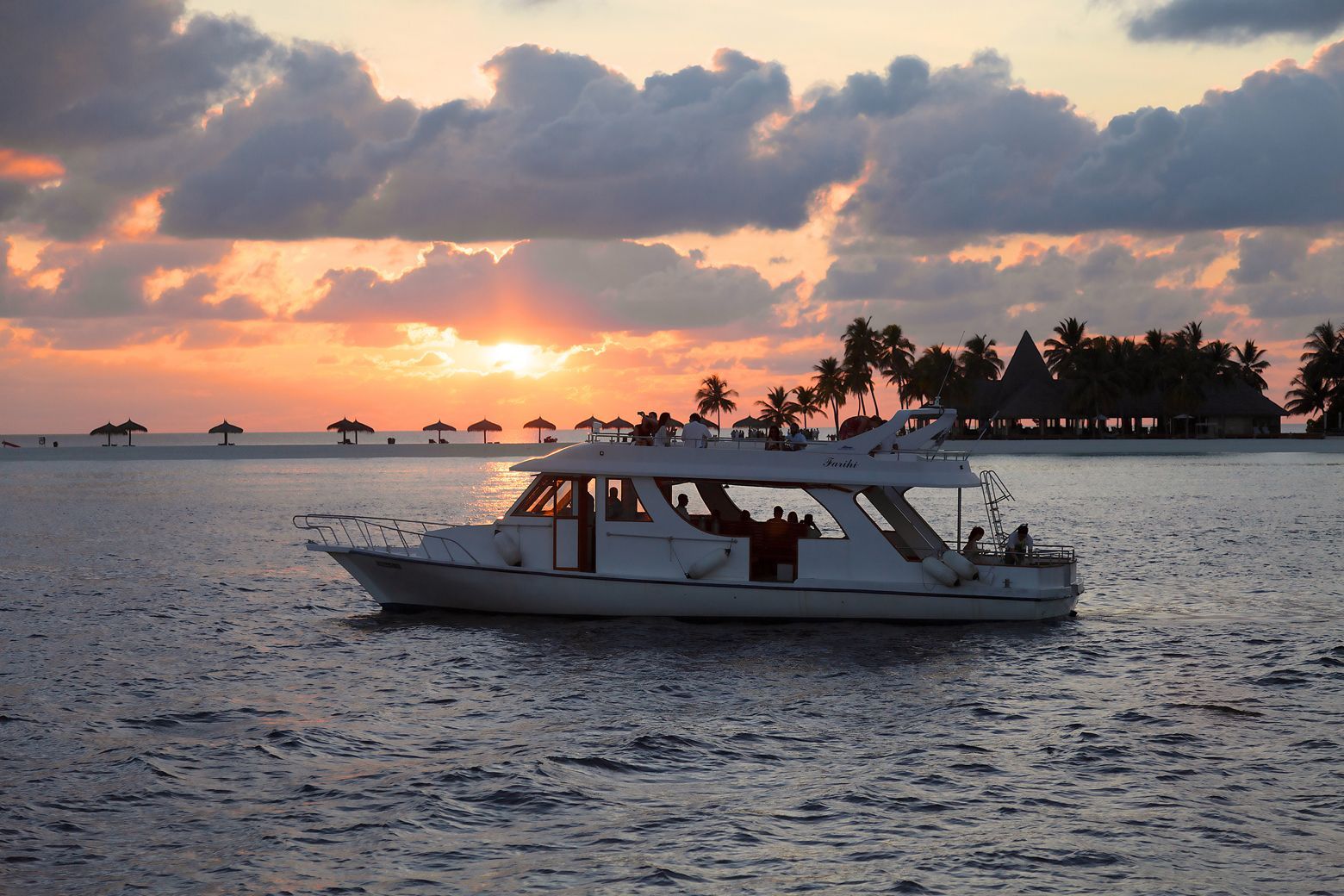 Sunset Night Fishing – Hand Line