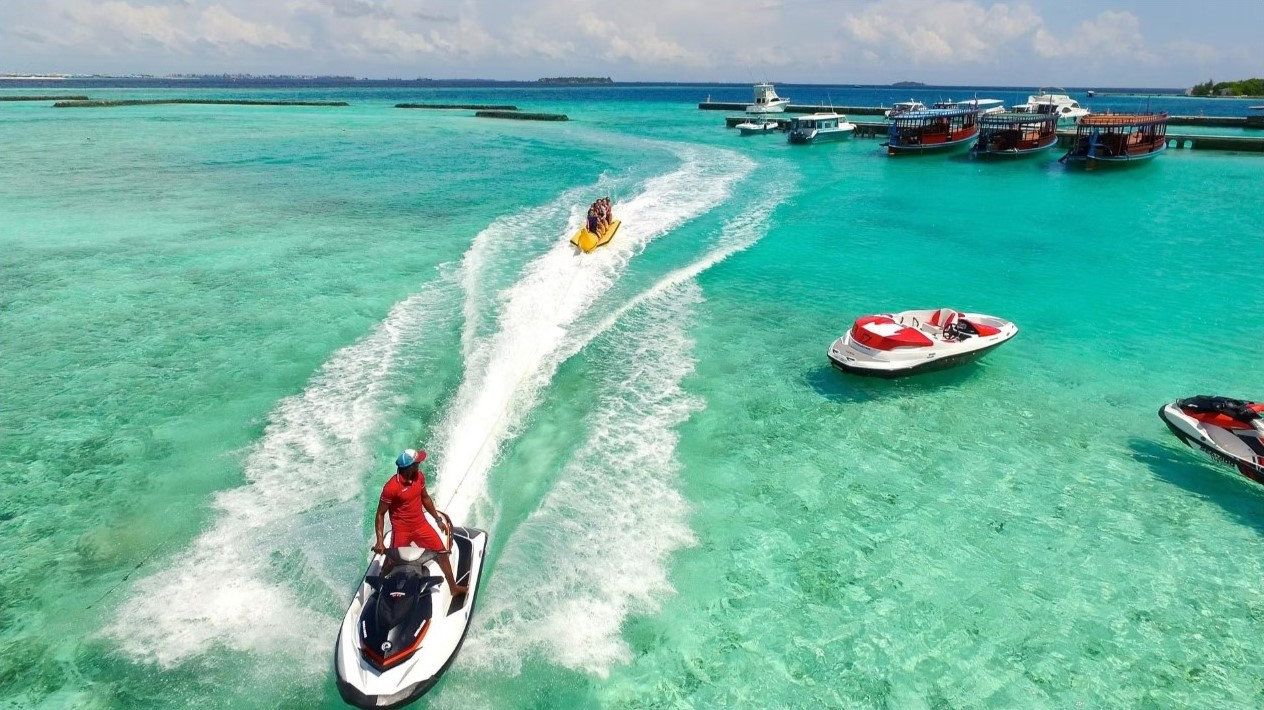 Diving and Water Sports