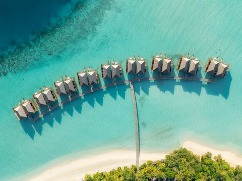 Veligandu Island Resort & Spa