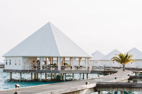 Diamonds Thudufushi