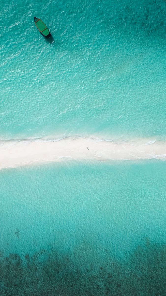 Sandbank Picnic for Couples and Groups
