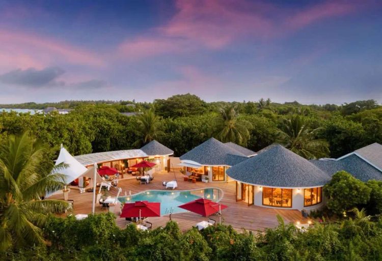 Hideaway Beach Resort and Spa