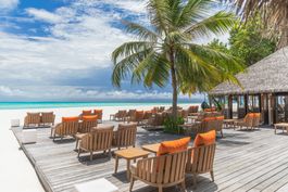 UTHURU BAR