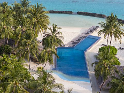 Niva Kuramathi Maldives