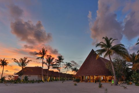 Cinnamon Velifushi Maldives